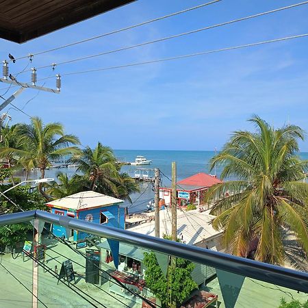 Barefoot Caye Caulker Hotel Exterior photo