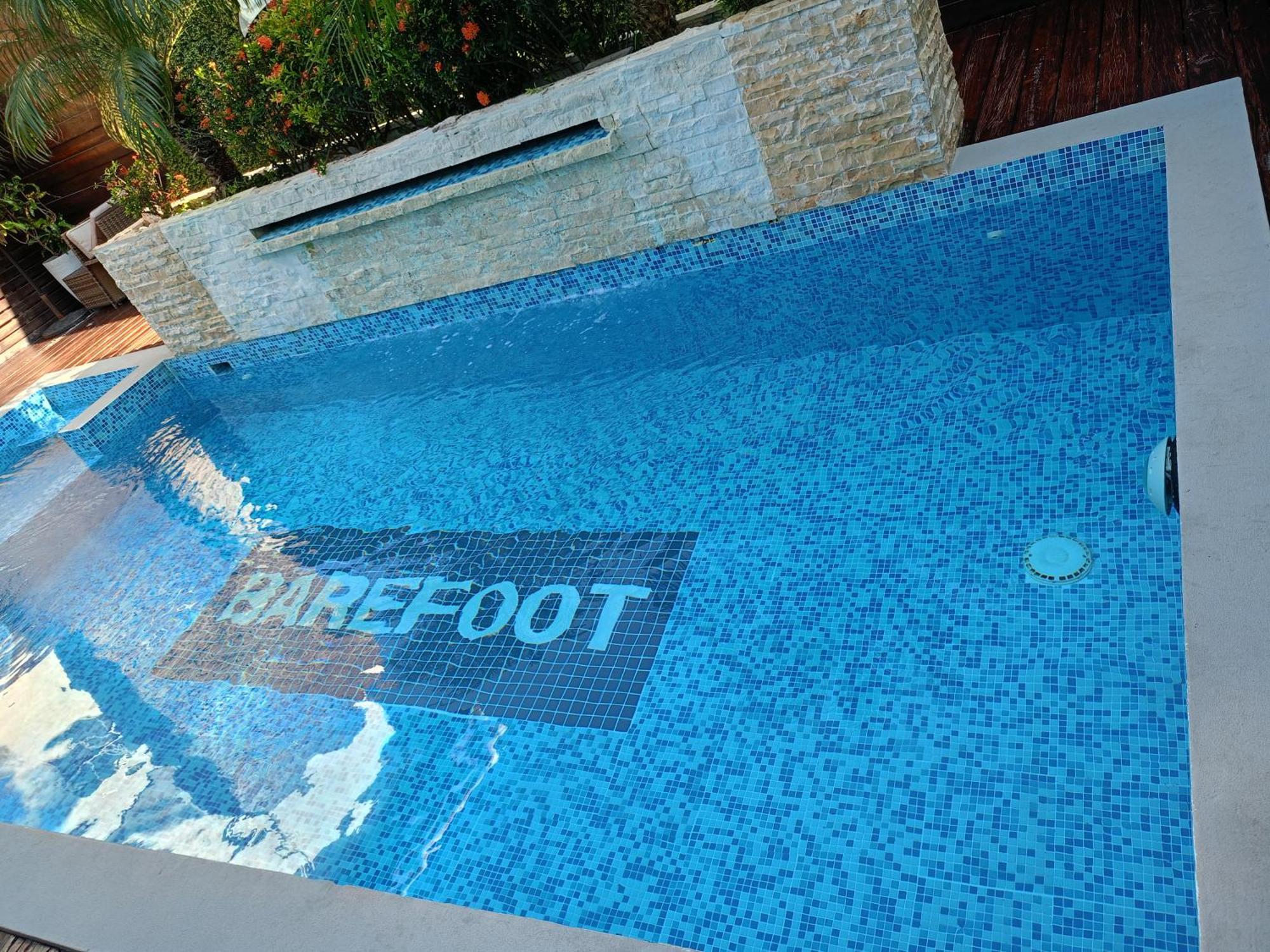 Barefoot Caye Caulker Hotel Exterior photo