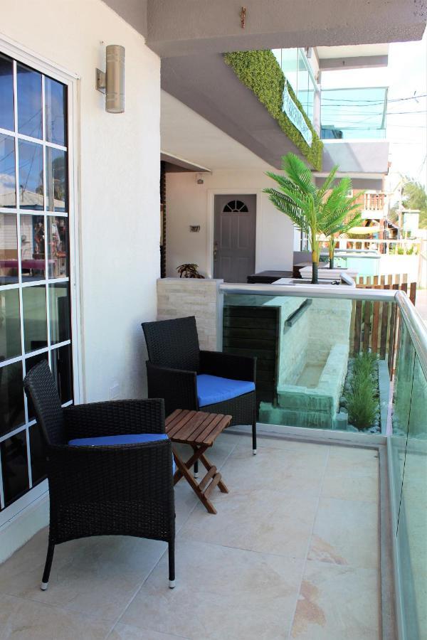 Barefoot Caye Caulker Hotel Exterior photo